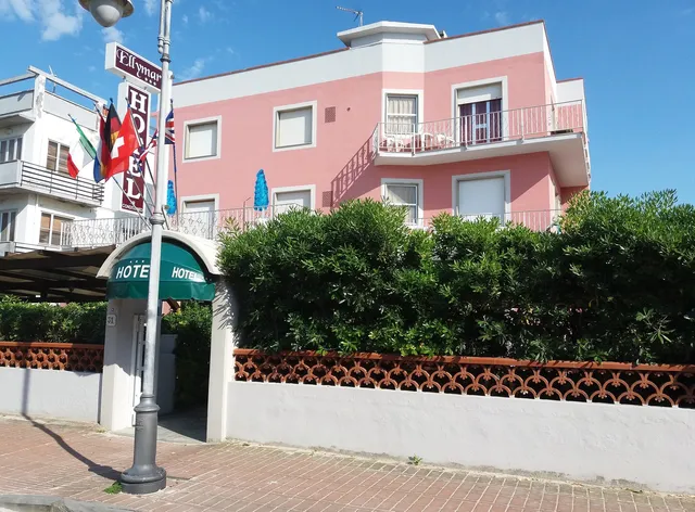 Hotel Ellymar