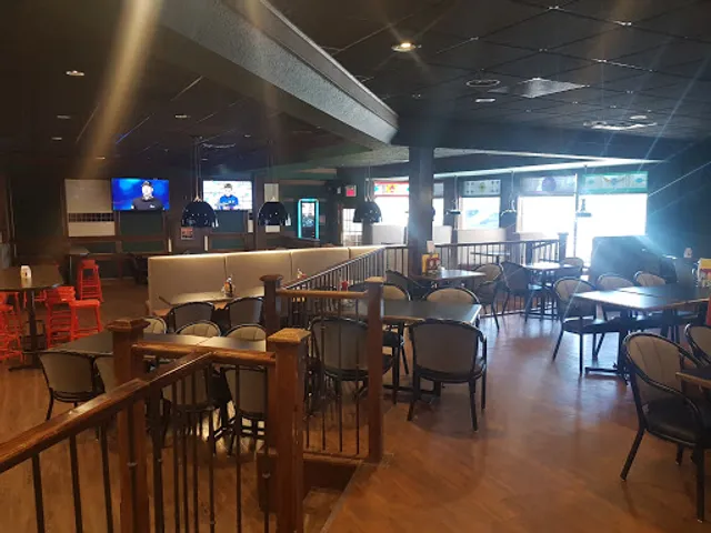 Hideaway Sports Bar & Grill