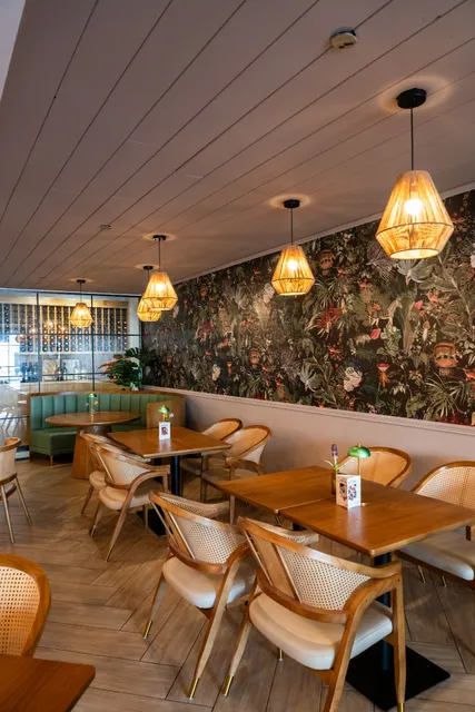 Thai's Thumbz Urban Kitchen Sugarland