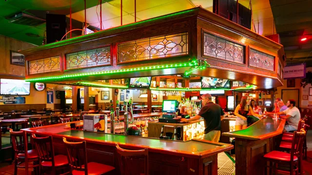 Finnegan's Sports & Spirits