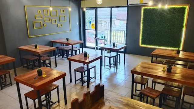 5000 Plates Cafe - Malasiqui