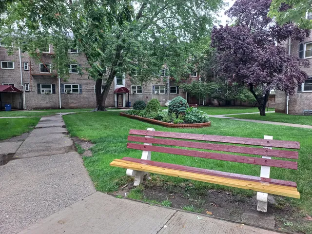 Gardens at Forest Hills