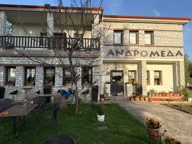 Andromeda Limni Plastira