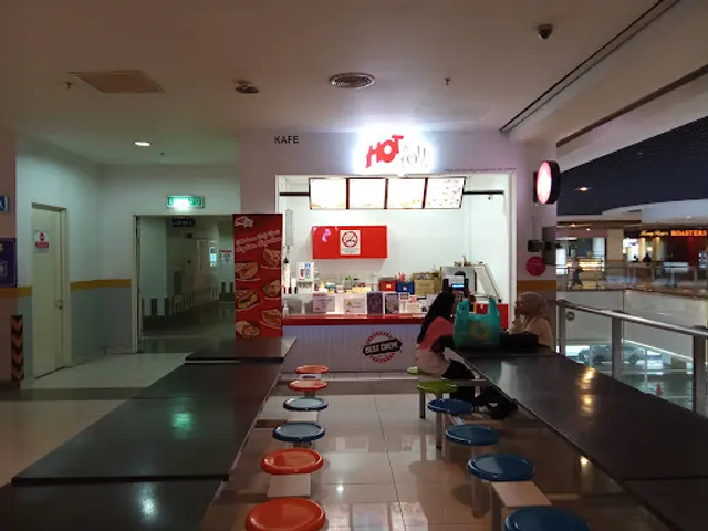 HOT & ROLL @ TERMINAL BERSEPADU SELATAN