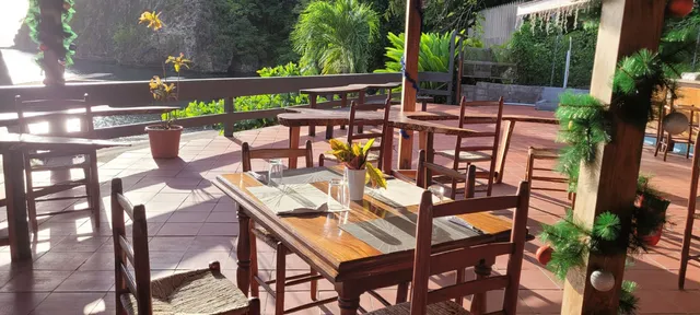 Seashell Beach Restaurant