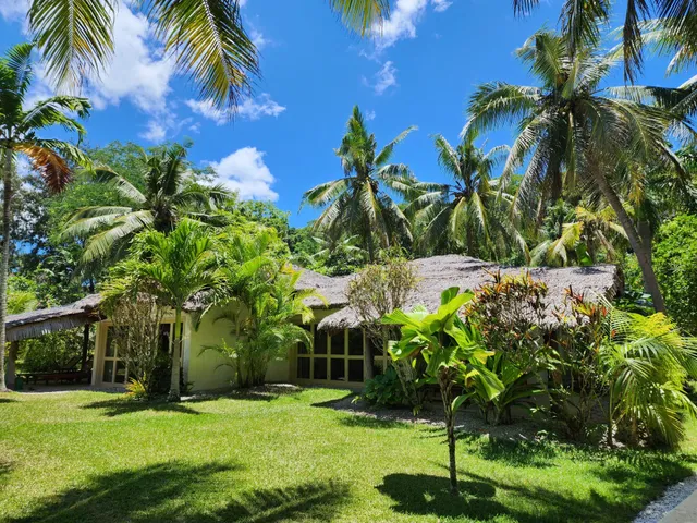 Paradise Cove Resort