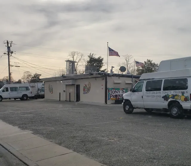 Tony's Villas Produce