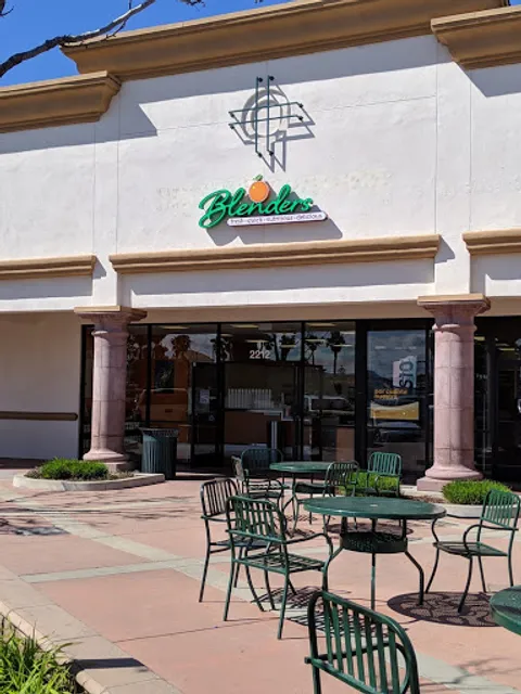 Blenders In The Grass-Crossroads