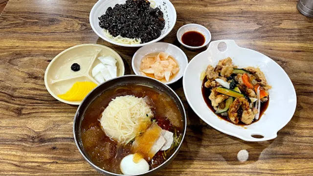 춘하추동가야밀면