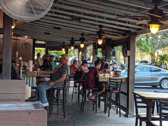 Boulevard Deli and Tavern