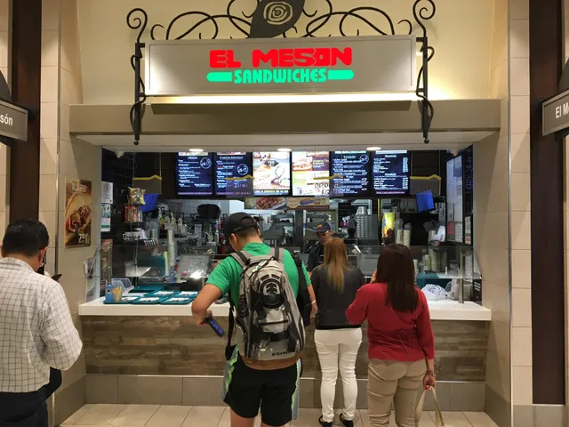 El Meson Sandwiches (Plaza las Américas)