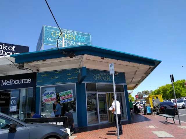 Pinewood Chicken Bar