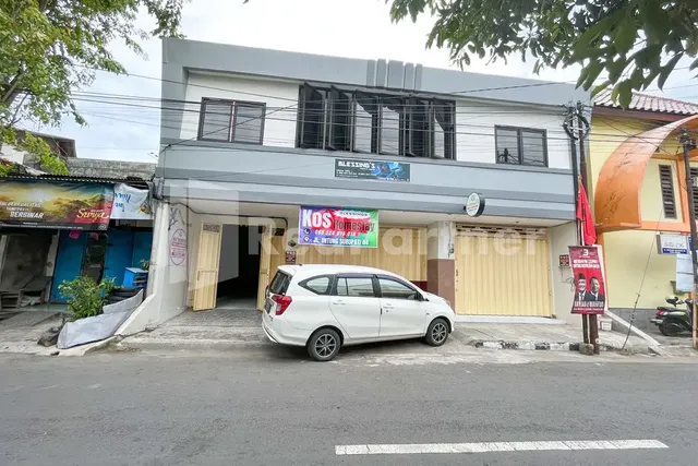 Homestay & Cafe Blessings Near Station Center Town RedPartner