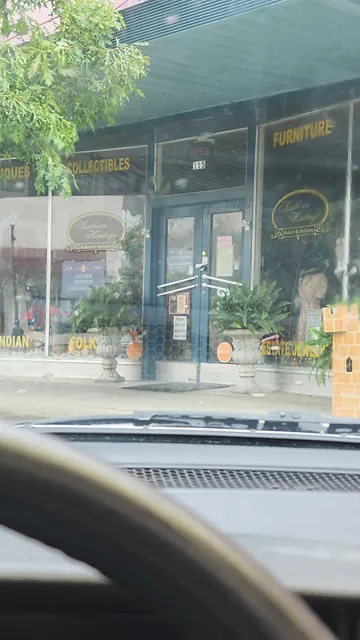 Southern Heritage Folkart & Antiques