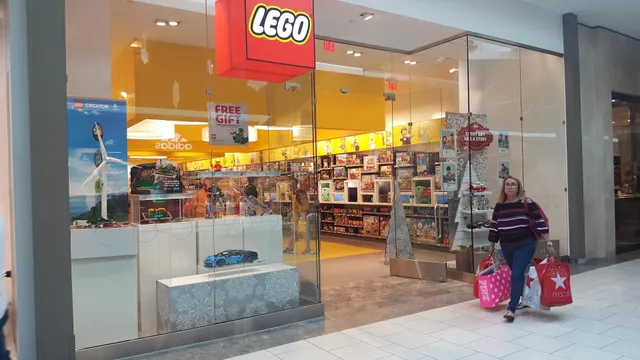 The LEGO® Store Dadeland Mall