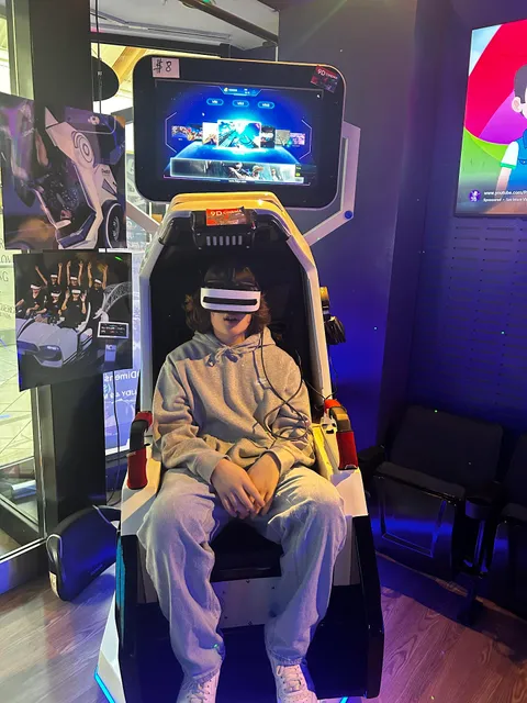 9D Cinema VR