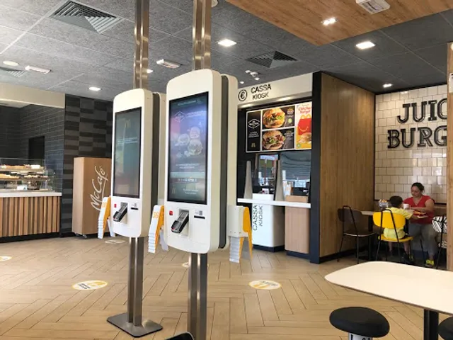 McDonald's Roma Torrenova