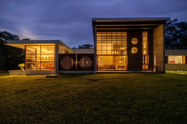 Forest Home, Hosur, amã Stays & Trails