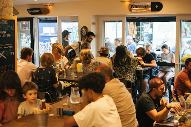 California Kitchen Biarritz