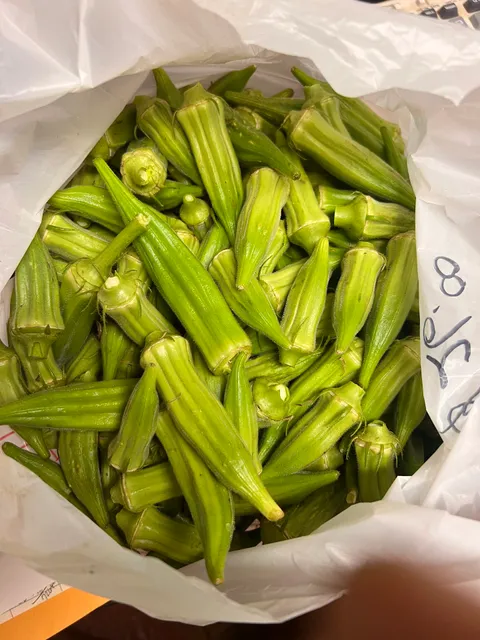 Yancey Farms Vegetable Stand