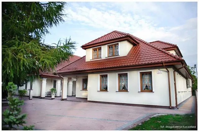 Restauracja i Pokoje Gościnne Ambrozja