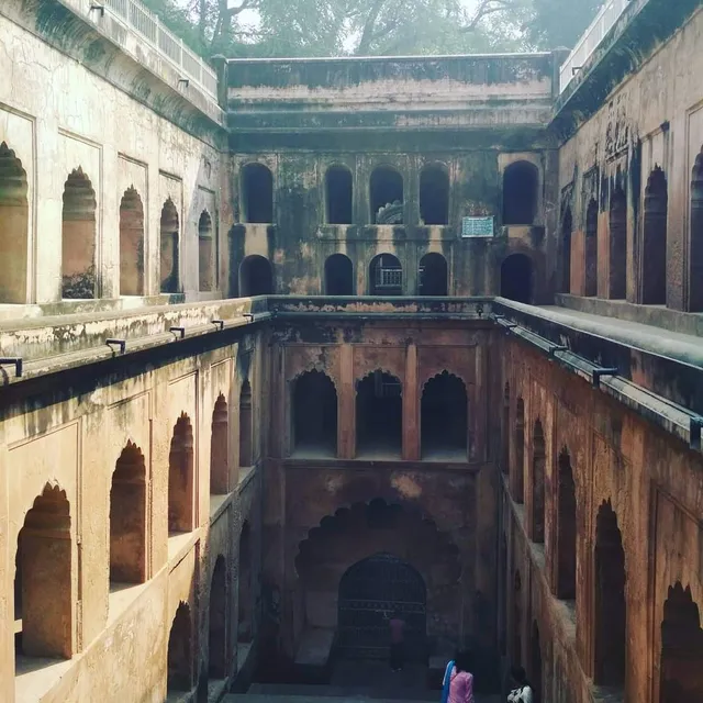 POP Kumar Hotel Near Sahara Ganj Mall