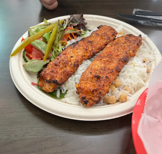 GYRO AND KEBAB aka chickeatah'