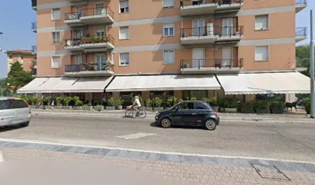 Usman - Pak & Indian Restaurant