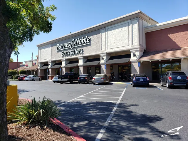Barnes & Noble