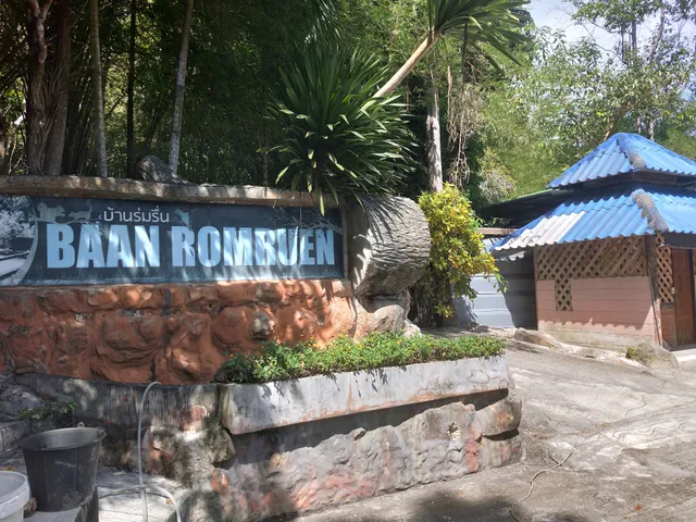 Baan Romruen