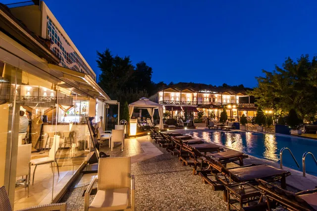 KRIKONIS HOTEL- IOANNINA ΞΕΝΟΔΟΧΕΙΟ