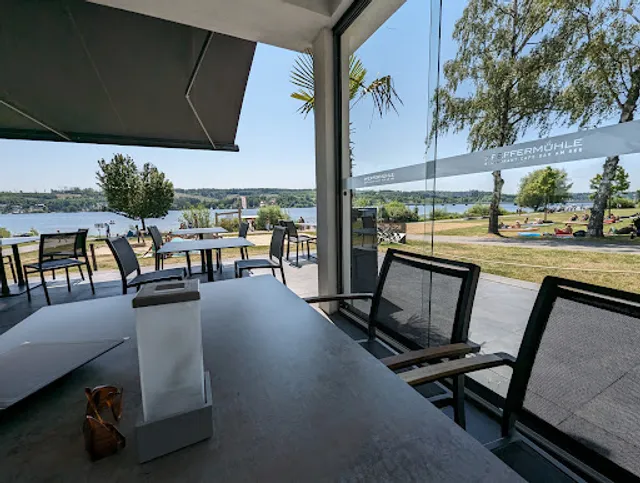 Pfeffermühle am See - Restaurant Café Bar