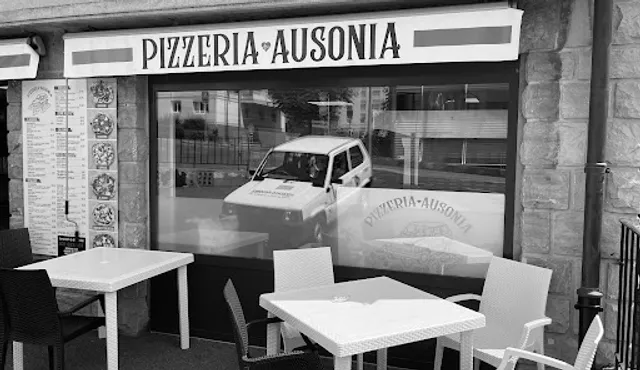 PIZZERIA AUSONIA