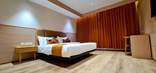 Townbridge Hotels & Suites - Palarivattom