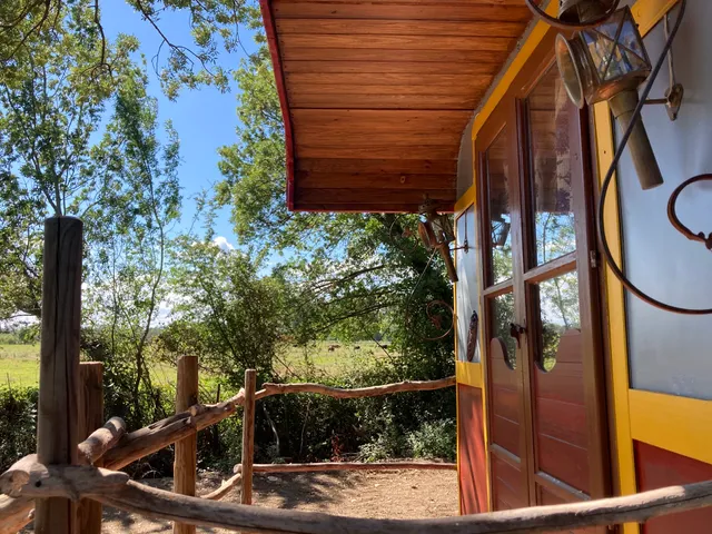 La roulotte cavalière, au coeur d’une manade