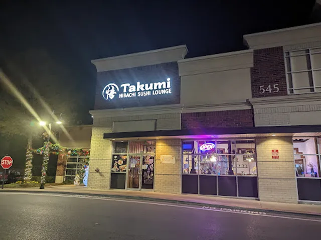 Takumi Hibachi Sushi Lounge