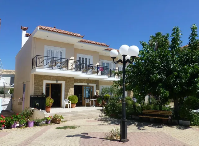 Kallisti Appartements & Bar & Breakfast