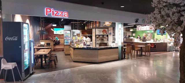 Shopping Arena Alpenstraße