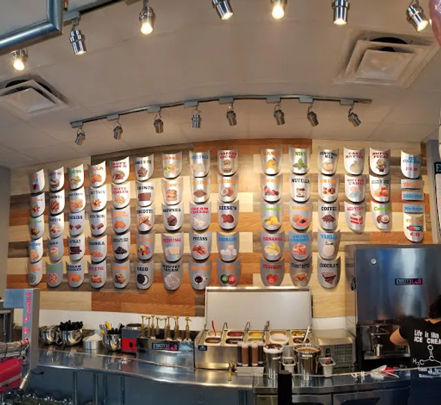 Frosty's Lab Nitrogen Yogurt & Ice Cream SunSet