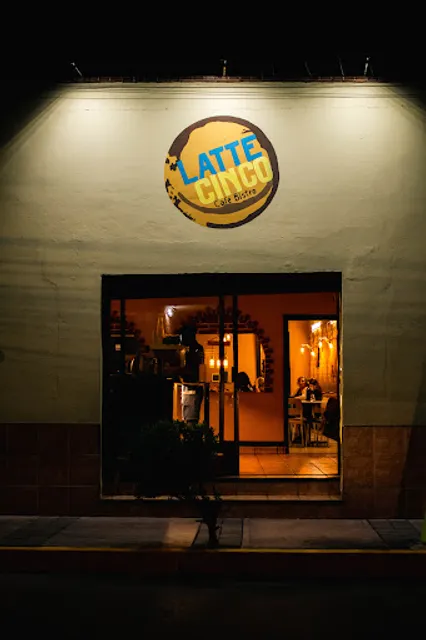 Latte Cinco