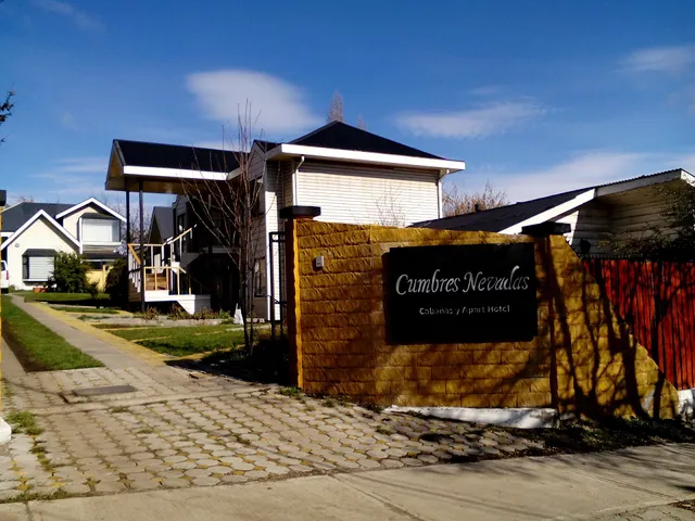 Cabañas Cumbres Nevadas Coyhaique Patagonia Chilena