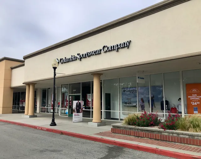 Columbia Factory Store