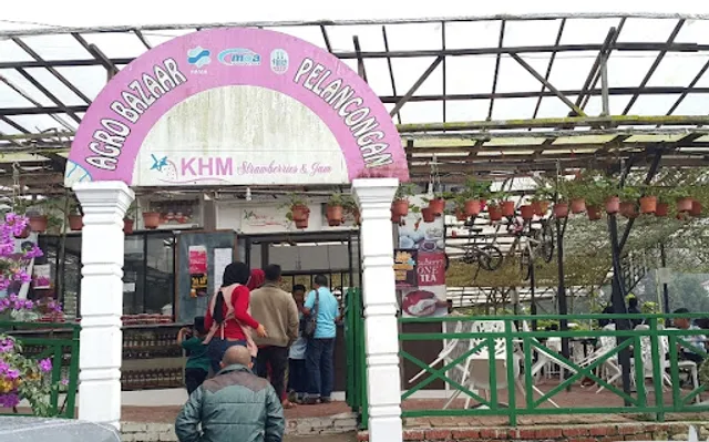 KHM Strawberries & Jam