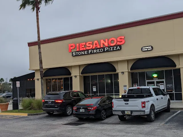 Piesanos Stone Fired Pizza - Clermont