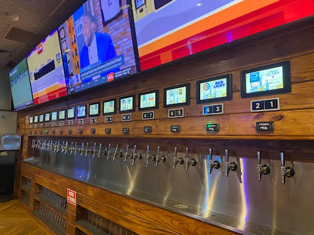 Mike's Sports Grille