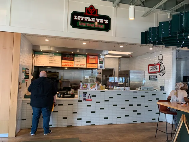 Little Ve’s