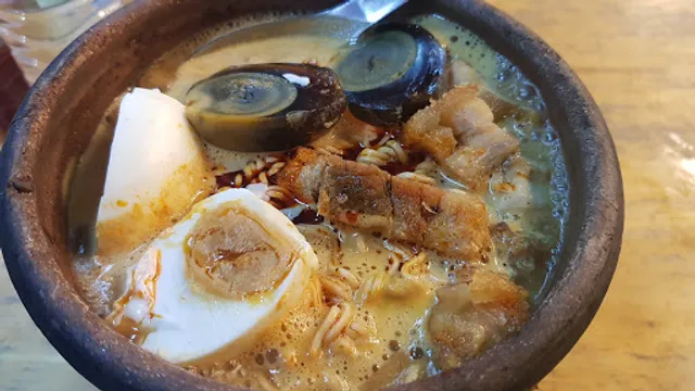 โจ๊กเปิดหม้อ ซังฮี้ [หมูจุ่ม หมูกระทะ] [อาหารอีสาน] [ก๋วยเตี๋ยวต้มยำ]