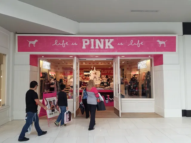 Victoria's Secret & PINK