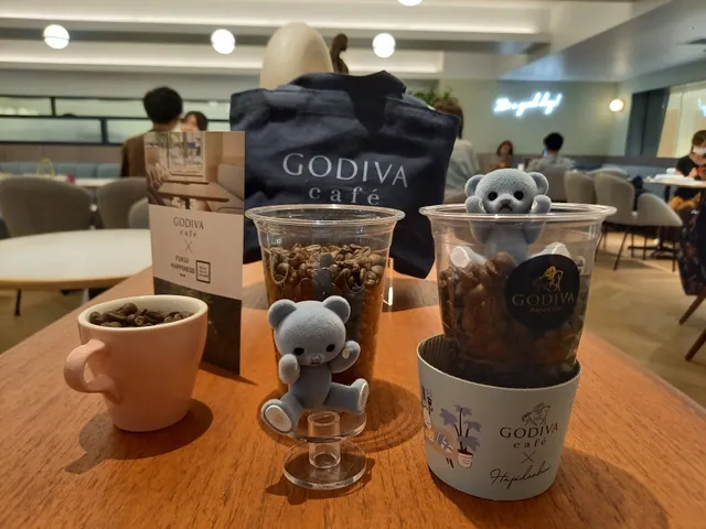 GODIVA café Omiya
