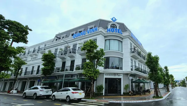 QUANG VINH HOTEL